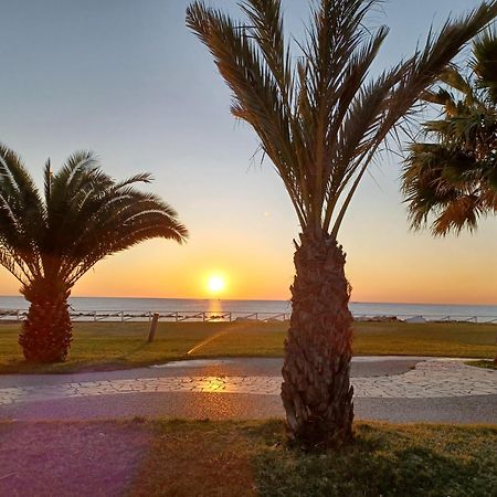 Appartamento Felicia San Benedetto del Tronto Esterno foto